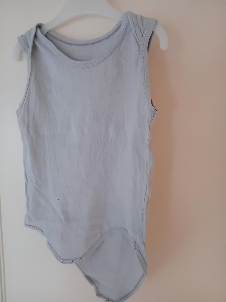 Lichtgrijze romper, Gebruikt, Jongen of Meisje, Ophalen of Verzenden, Nacht- of Onderkleding