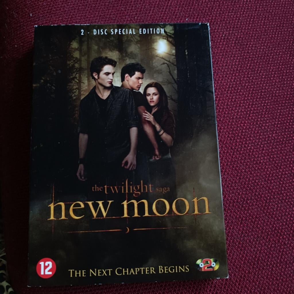 2 dvd Twilight new moon, Enlèvement ou Envoi, Comme neuf