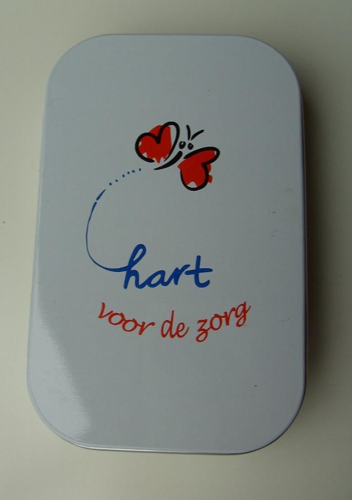 OPBERGBLIK WIT MET OPDRUK “HART VOOR DE ZORG” 150 stuks NIEU, Hobby en Vrije tijd, Overige Hobby en Vrije tijd, Nieuw, Ophalen of Verzenden