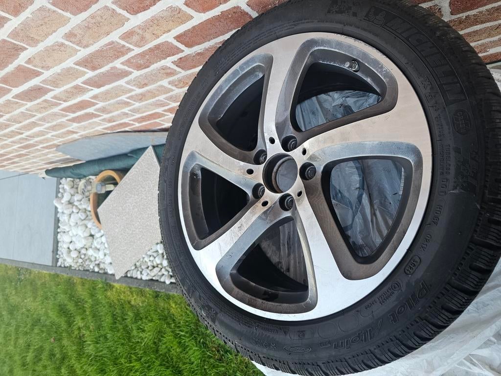 Jantes Mercedes classe E 2019-2026 18' pneus Michelin, Ophalen of Verzenden, Winterbanden, Band(en)