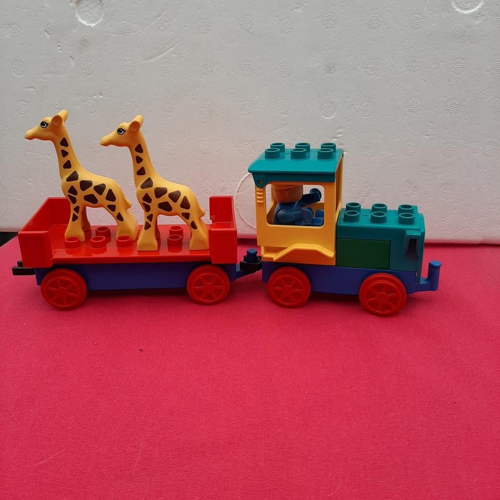 Lego duplo; giraffen vervoer (eigen creatie), Kinderen en Baby's, Speelgoed | Duplo en Lego, Ophalen of Verzenden, Zo goed als nieuw