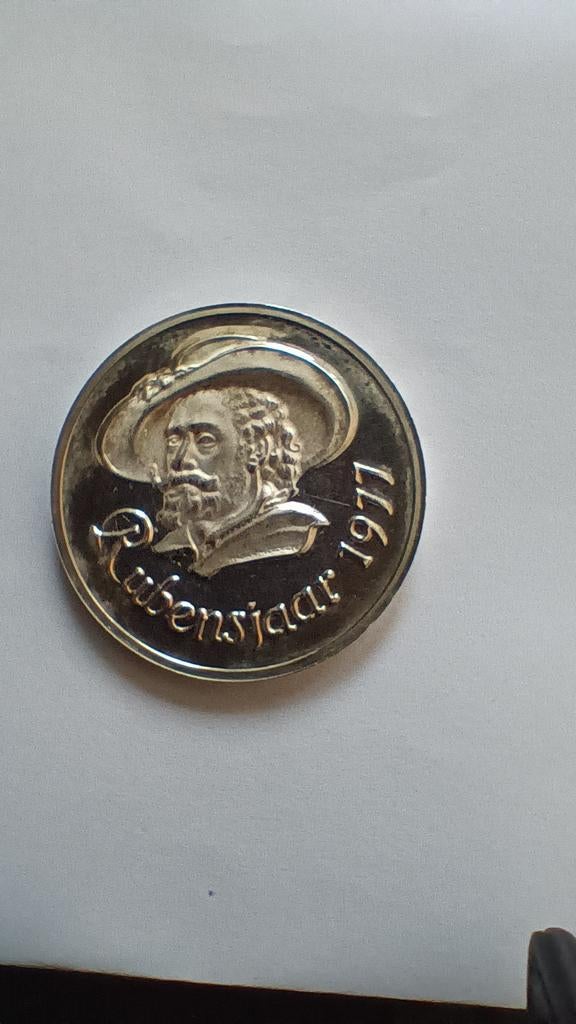 Zilveren munt, Ophalen