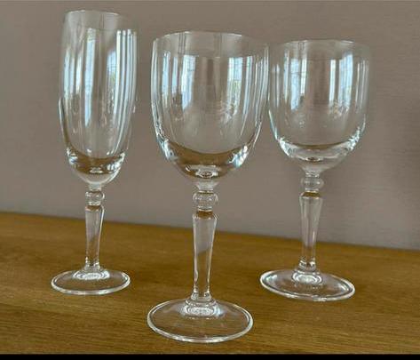 KRISTAL GLAS SERVIES  in mooi fijn glas, Verzamelen, Glas en Drinkglazen, Ophalen, Zo goed als nieuw