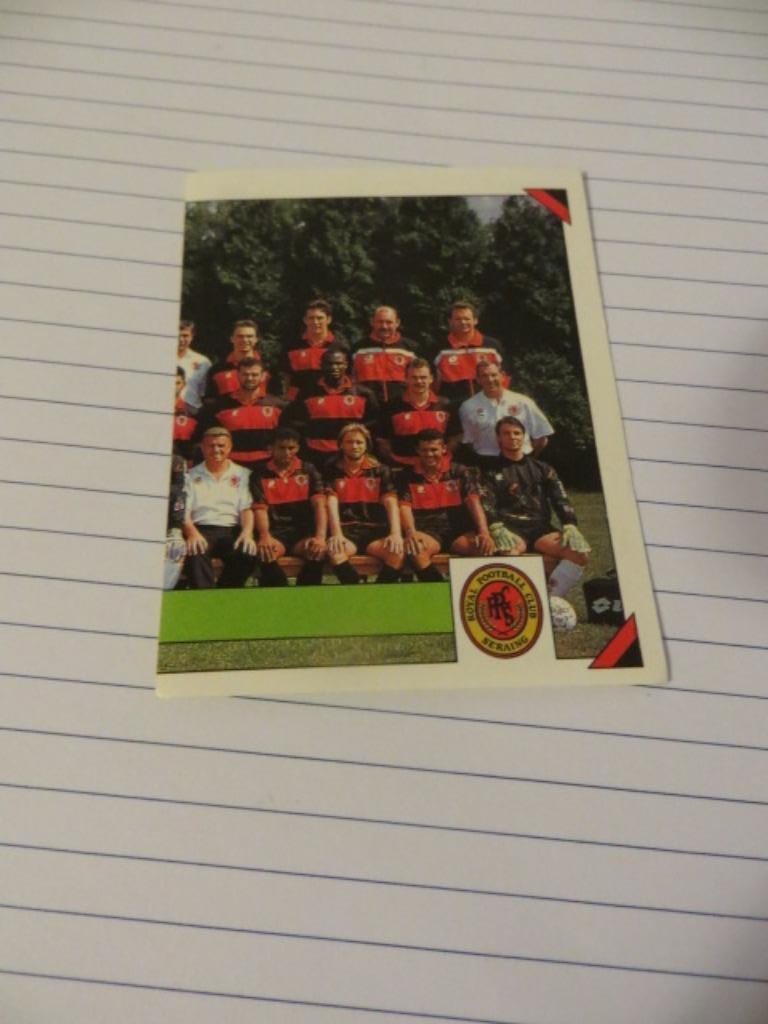 Voetbal: Sticker football 95 : Halve ploeg FC Seraing, Hobby en Vrije tijd, Ophalen of Verzenden, Nieuw, Sticker