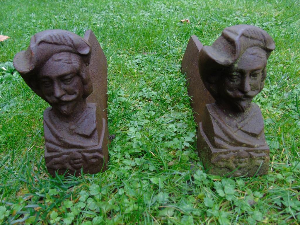 chenets personnages en fonte pat rouillé , la paire !, Enlèvement ou Envoi, Neuf, Cheminée au bois
