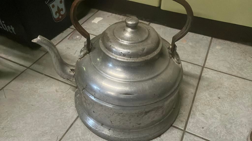 Oude waterkoker. Werkt nog, Antiek en Kunst, Ophalen of Verzenden