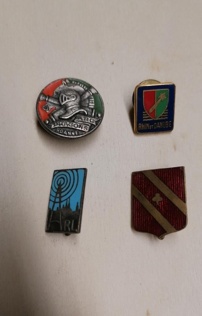 Militaire insignes van draken, Rijn en Donau, radio, Verzenden