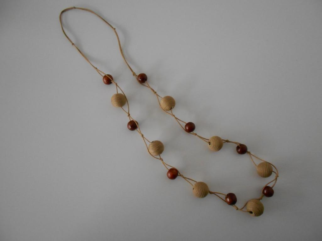 Halsketting met kralen, Handtassen en Accessoires, Kettingen, Ophalen of Verzenden, Gebruikt, Beige, Overige materialen