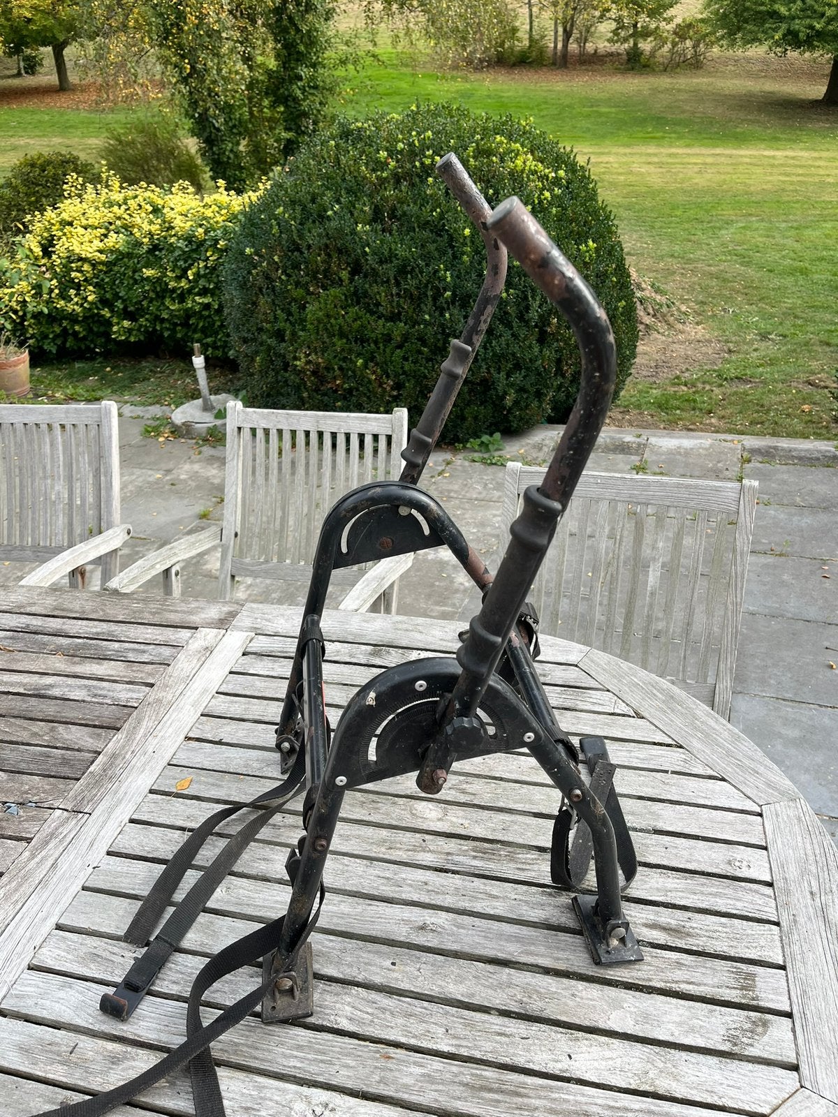 Porte velo compact tres pratique, Tuin en Terras, Ophalen, Gebruikt