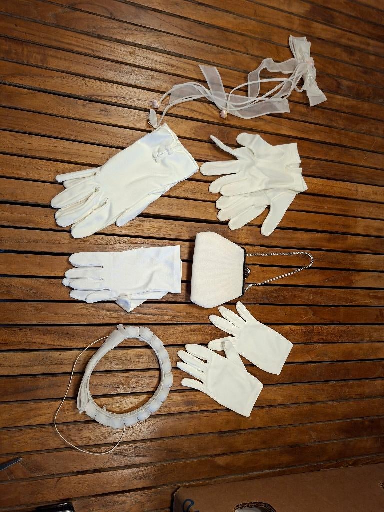 Vintage communie accessoires, Ophalen, Zo goed als nieuw