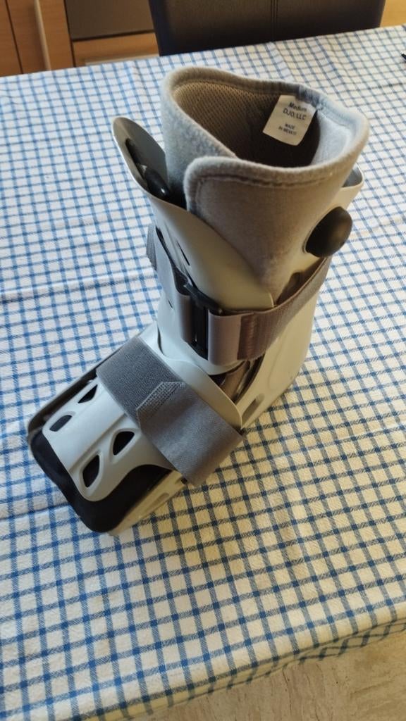Aircast Soft Strike schoen, Ophalen