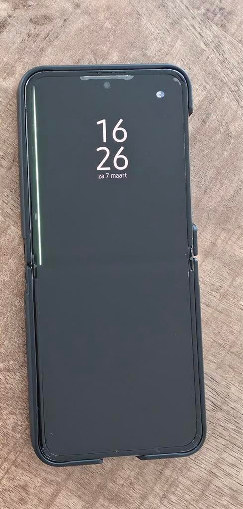 Samsung Galaxy Z Flip5 + Samsung Galaxy Watch6, Telecommunicatie, Ophalen