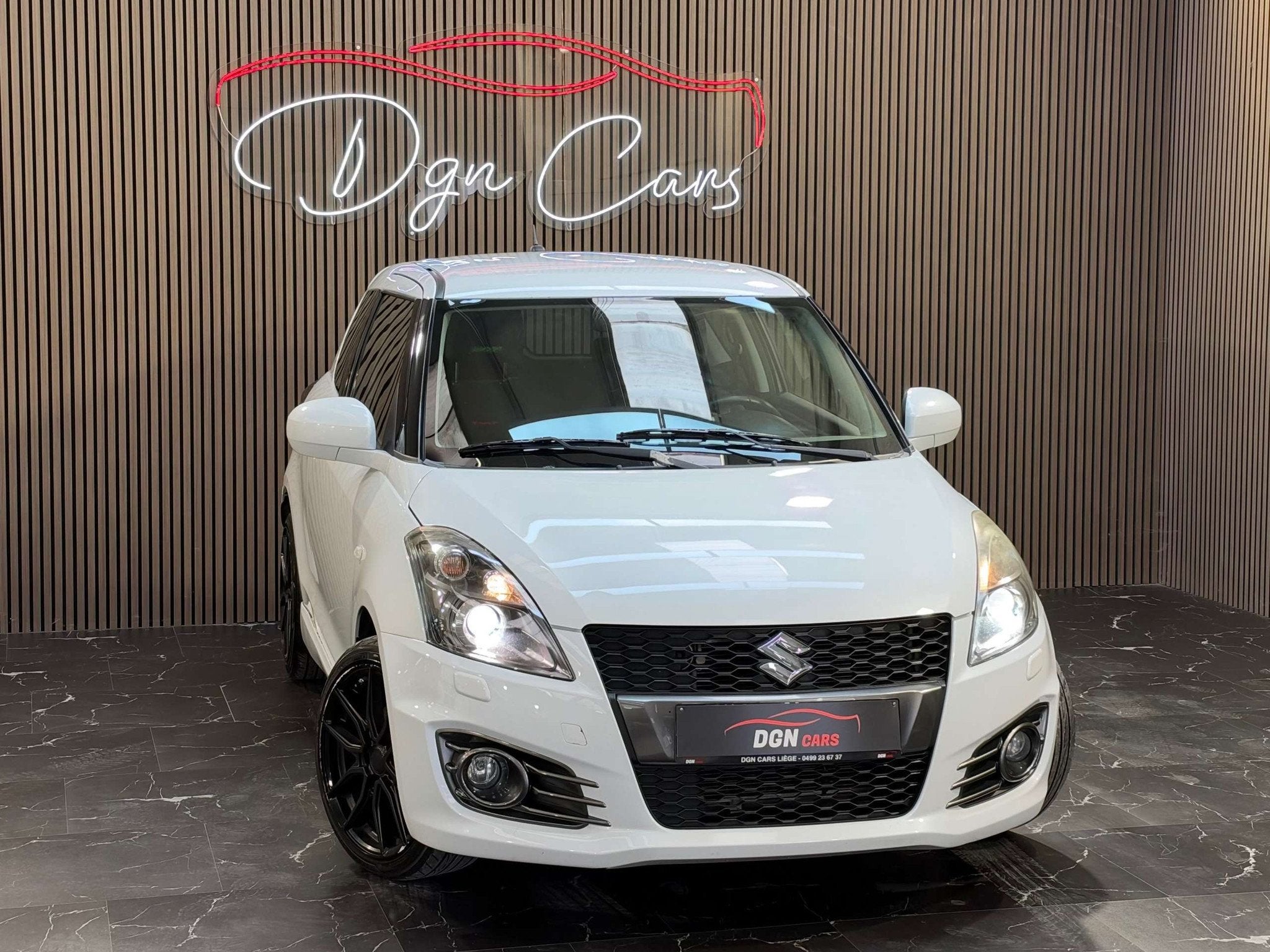 Suzuki Swift Swift Sport 1.6i (bj 2015), Auto's, 100 kW, Stof, Gebruikt, Zwart