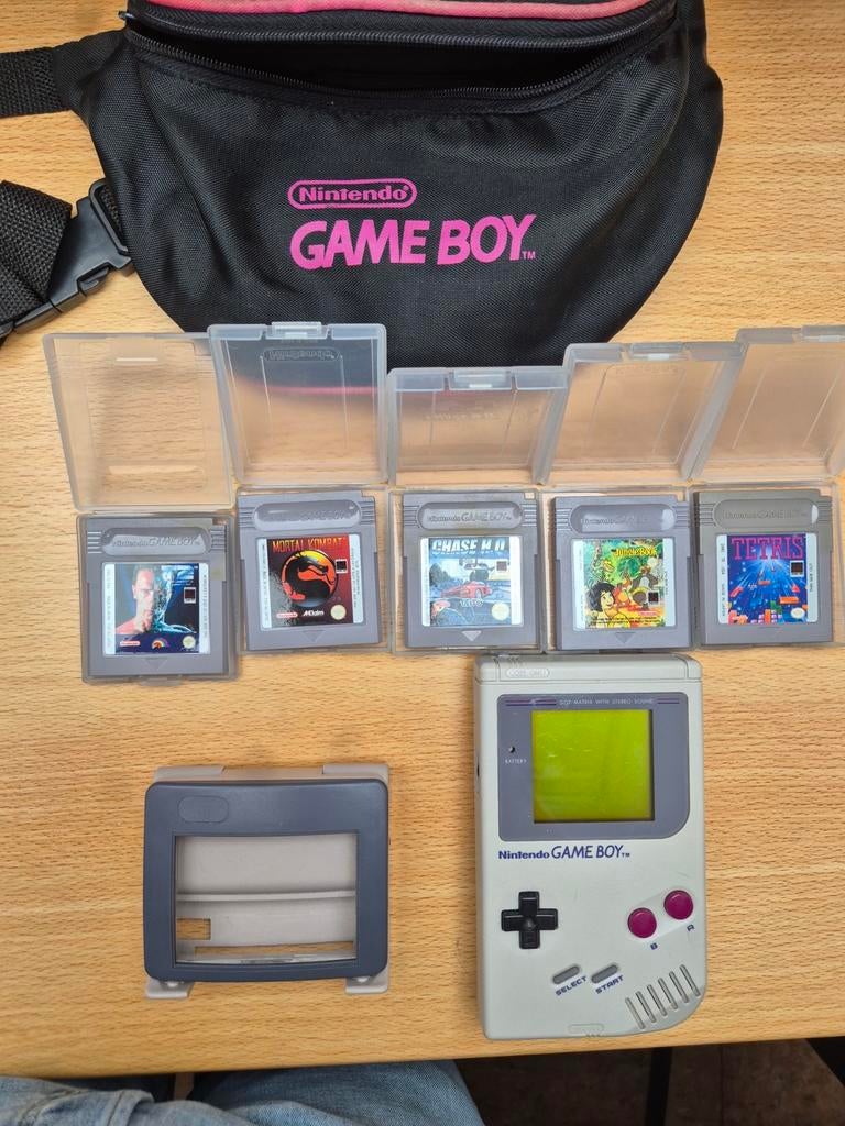 Nintendo Game Boy - Working + 5 jeux et accessoires, Enlèvement ou Envoi
