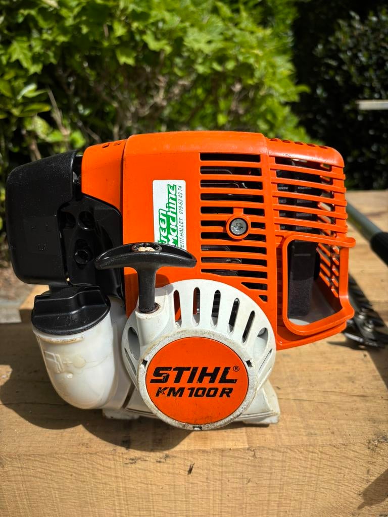 Stihl KM100R moteur Combi, Jardin & Terrasse, Taille-haies, Enlèvement, Utilisé, Essence