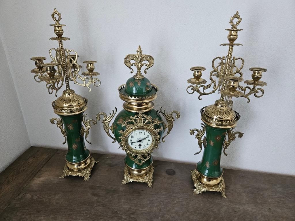 Horloge ancienne de Limogines, ensemble de cheminée, horloge, Enlèvement