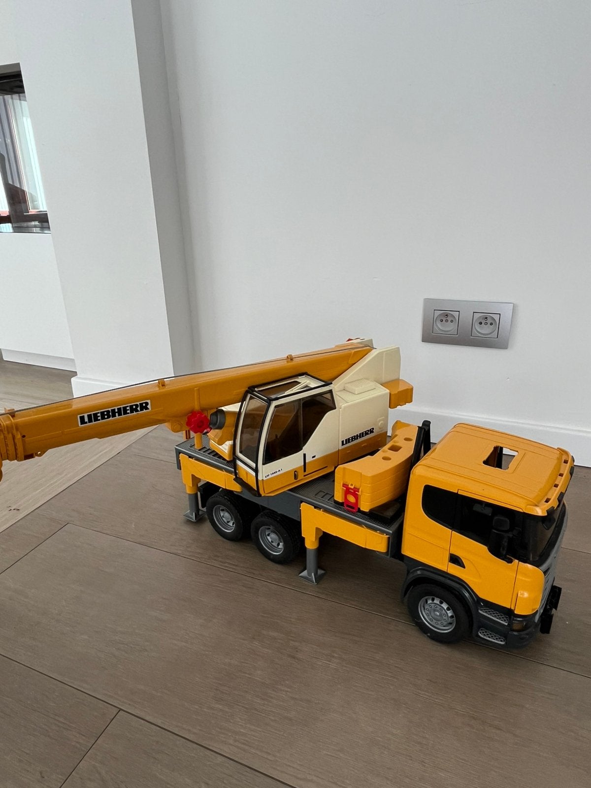 Liebherr kraan, Enlèvement, Utilisé