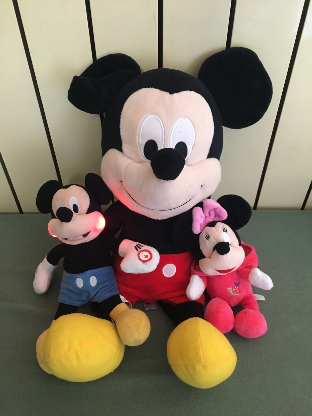Pack Mickey Mouse Disney, Disney, Comme neuf, Moyen (20 à 80 cm), Disney