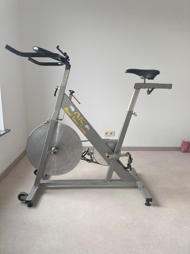 Spinning fiets, Ophalen, Gebruikt, Benen, Spinningfiets