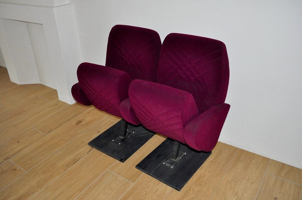 Paire de Fauteuils de Cinéma / Théâtre en Velours, Moins de 75 cm, Cinéma / Théâtre, Enlèvement, Utilisé