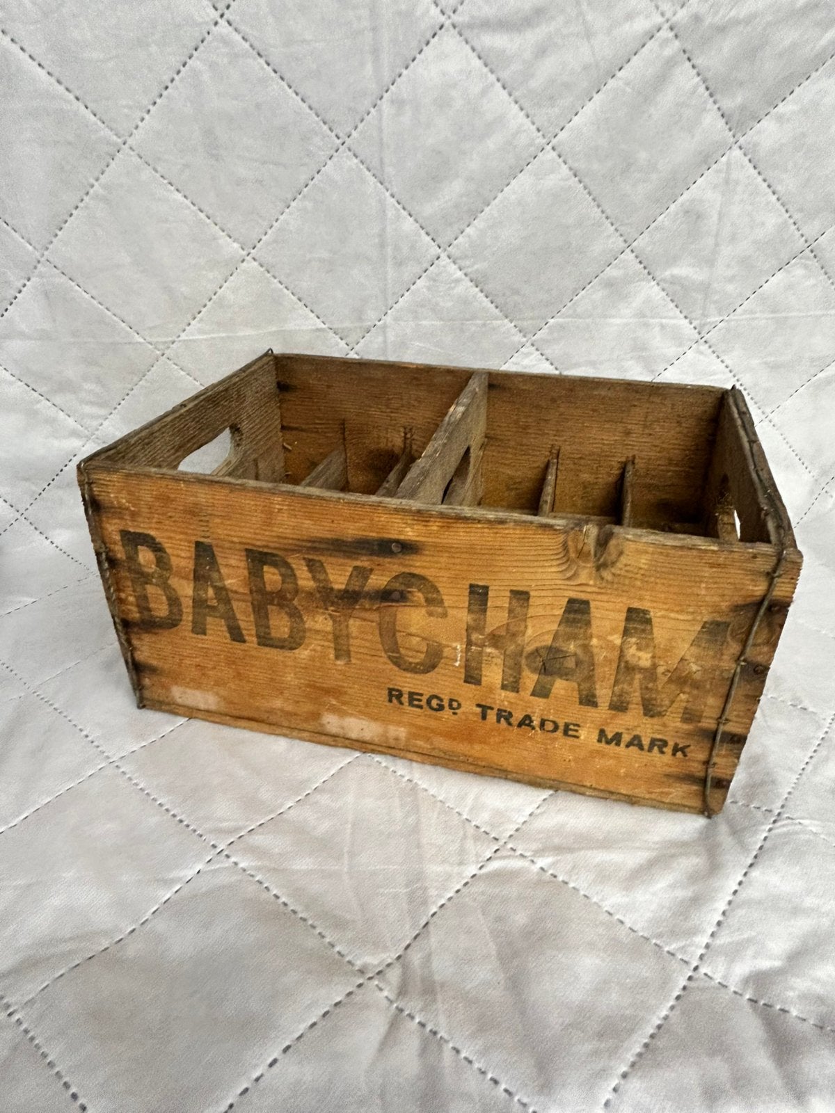 Boîte en bois Baby Cham, Enlèvement ou Envoi, Utilisé, Panneau publicitaire