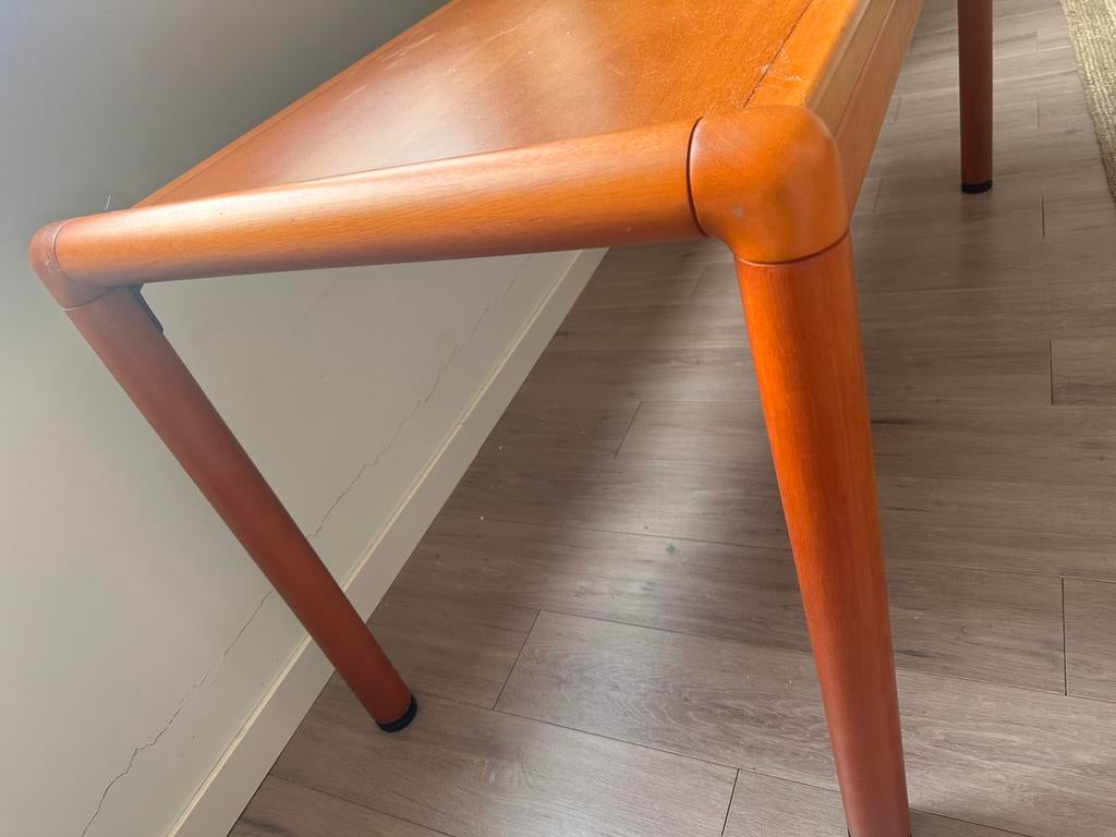 Vintage retro bureautafel met organische vormen – warm hout, Huis en Inrichting, Bureaus, Ophalen, Gebruikt, Hout, Bruin