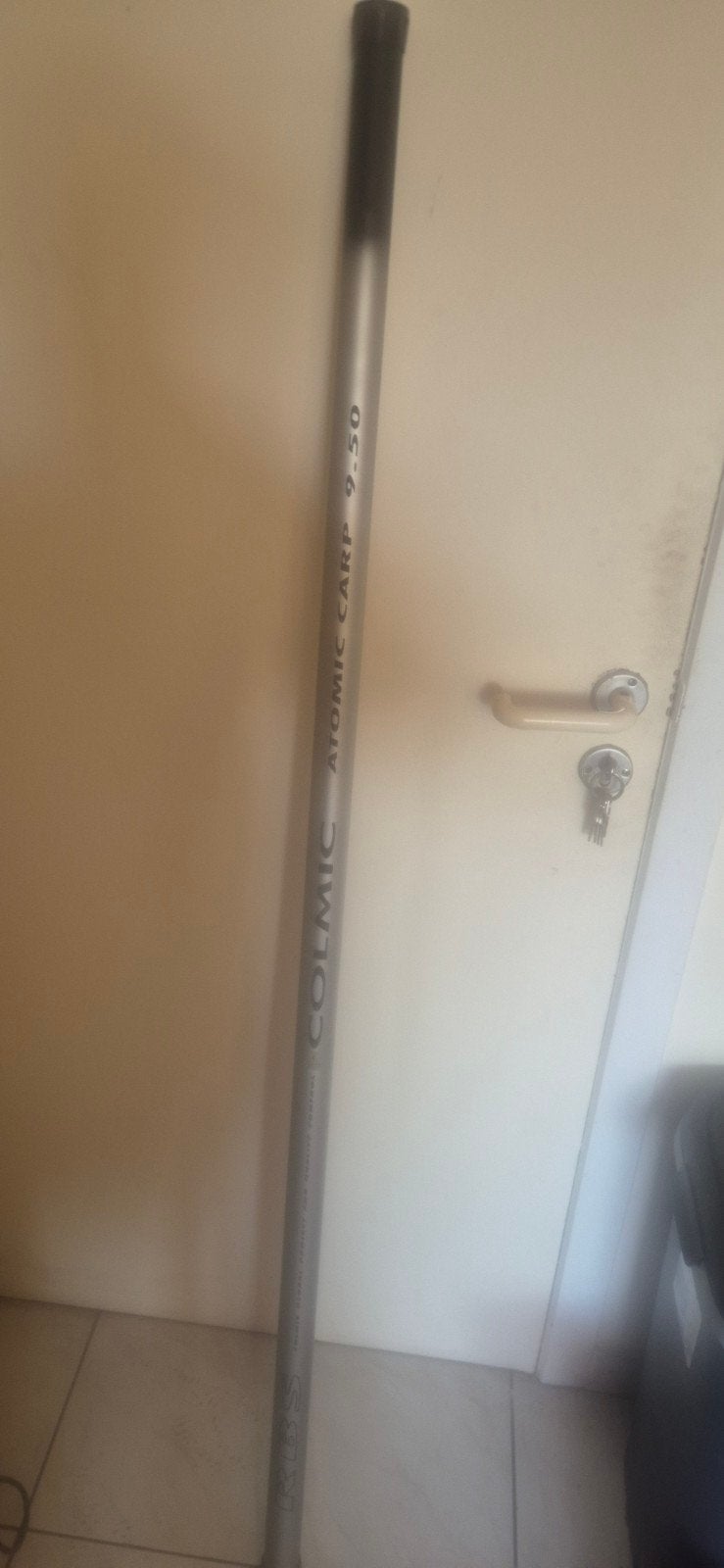 canne au coup colmic atomic carp 9m50 bonne état 60 euro, Enlèvement