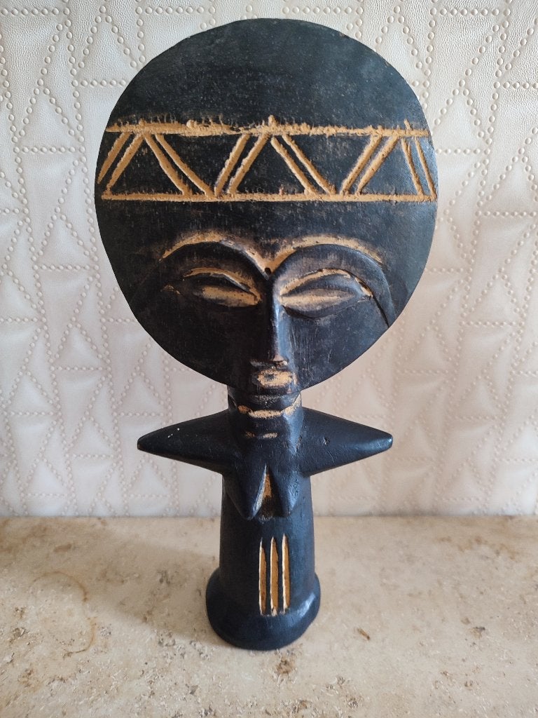 Ghana: poupée statuette de fertilité Ashanti Akua'ba, Afrique, Bois, Noir, Sculpté