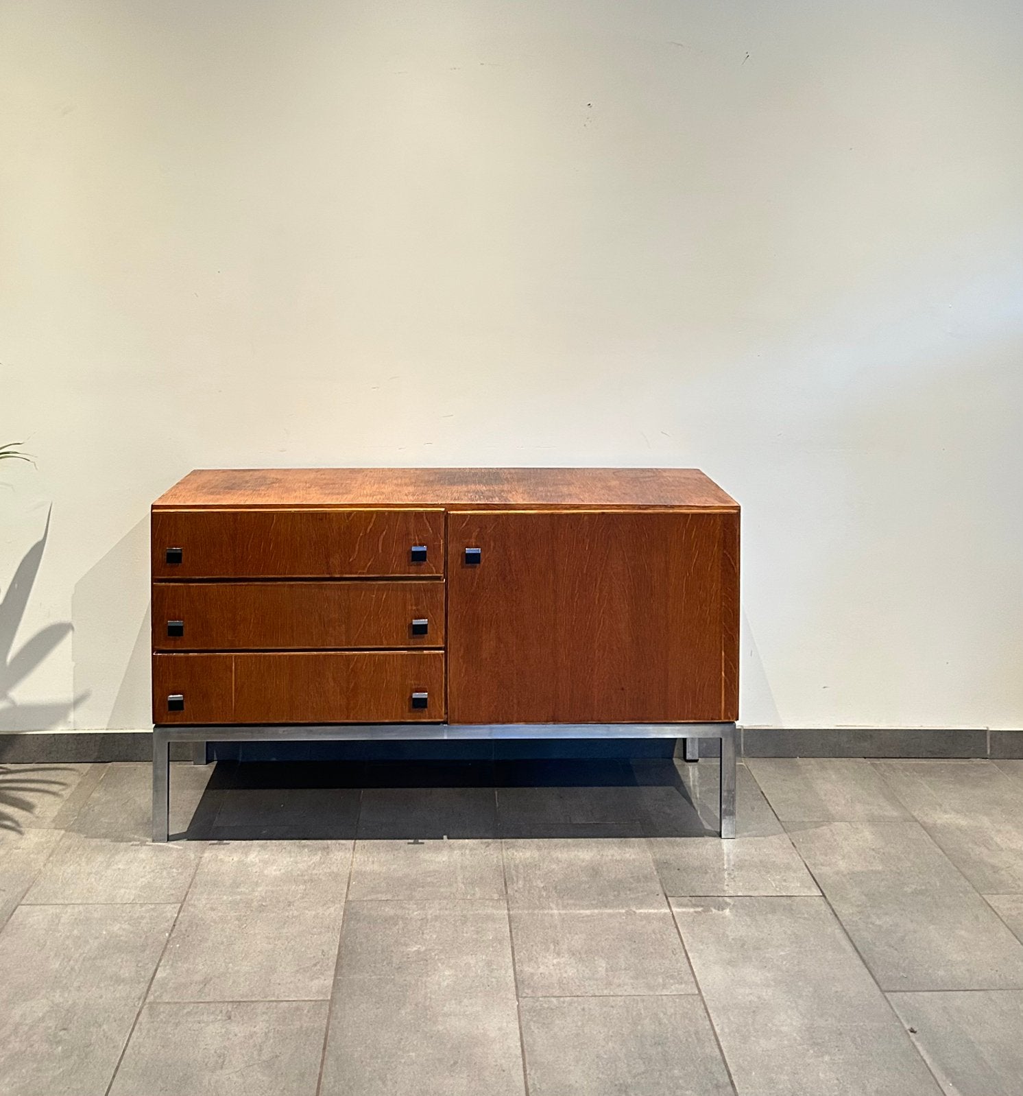 Midcentury dressoir, Enlèvement, Utilisé