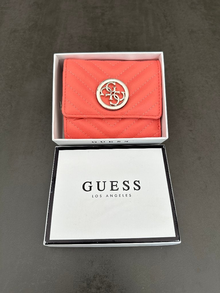 Portefeuille Guess rose NEUF avec boîte, Neuf, Enlèvement ou Envoi, Rose, Guess