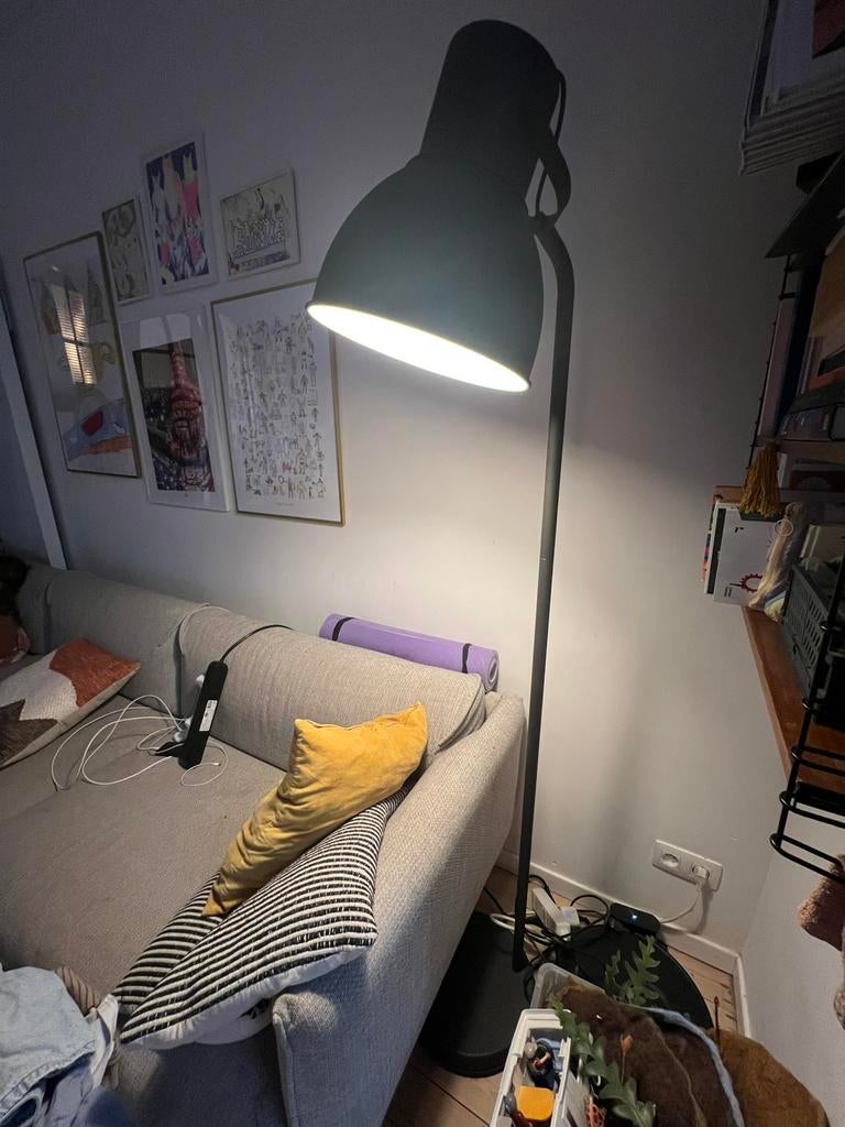 HEKTAR staanlamp IKEA - morgen op te halen, Huis en Inrichting, Ophalen, Zo goed als nieuw