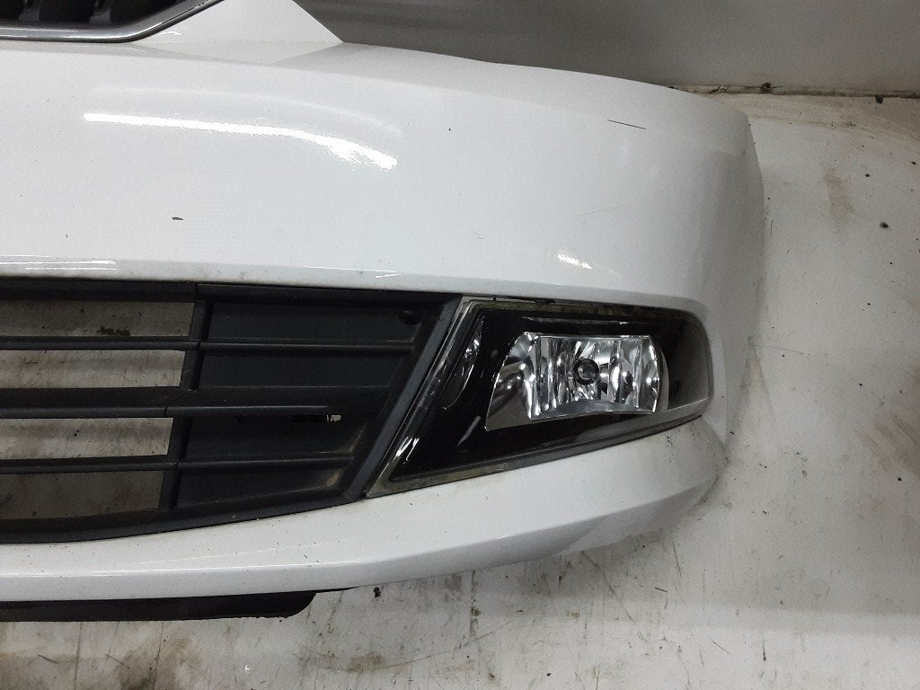 MISTLAMP LINKS VOOR Skoda Fabia III Combi (NJ5), Gebruikt, Info@skoda-auto.de, Skoda, Max-Planck-Straße  3-5
64331  Weiterstadt, DE