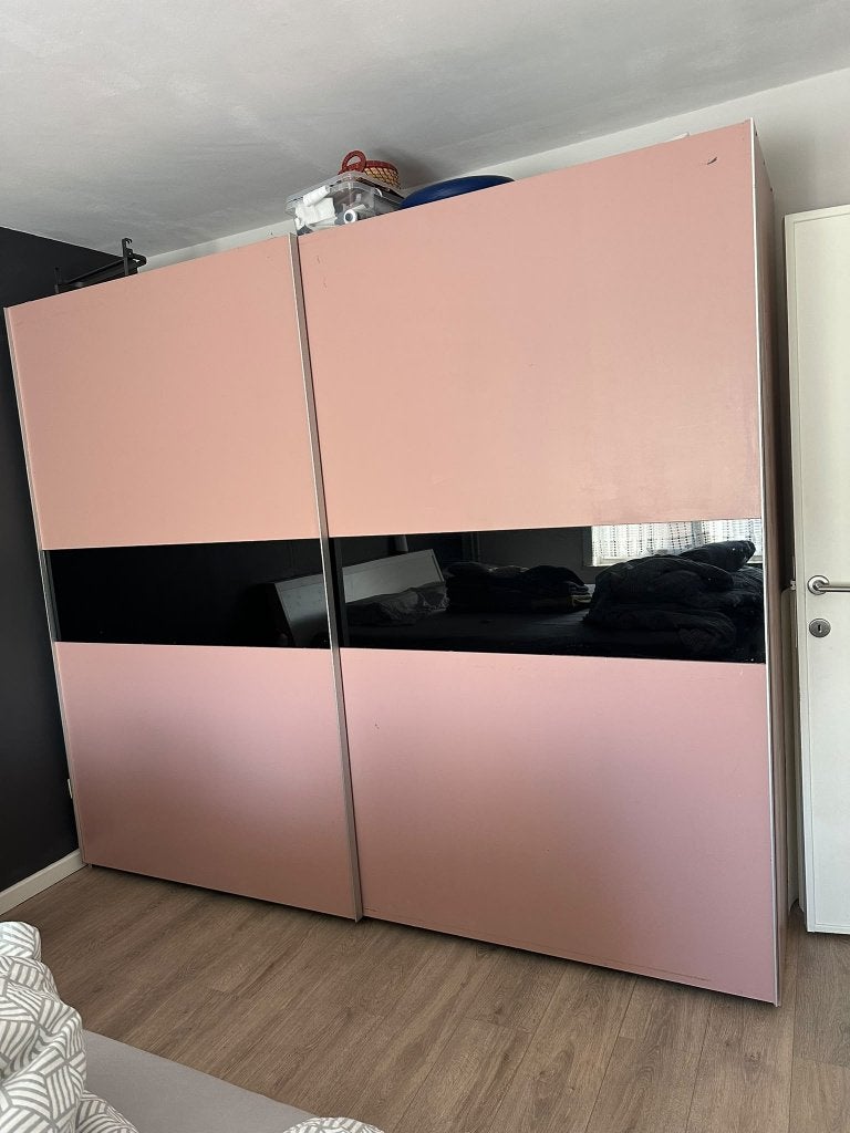 Grote kleerkast met schuifdeuren., Huis en Inrichting, Ophalen, Gebruikt, 200 cm of meer, Met plank(en)