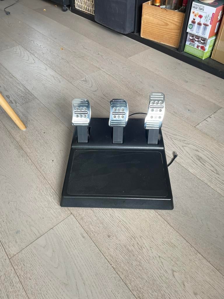 Pédales Thrustmaster T3PA en simracing, Enlèvement, Comme neuf