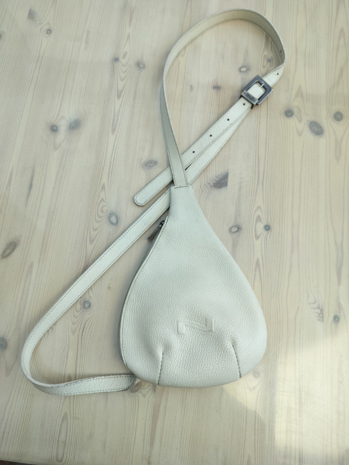Nathan handtas,witte druppel., Handtassen en Accessoires, Ophalen of Verzenden, Handtas