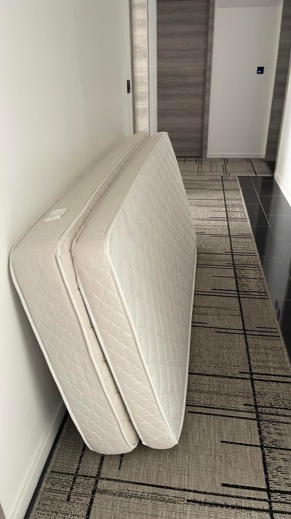 Matrassen te koop, Ophalen, 90 cm, Eenpersoons, Zo goed als nieuw
