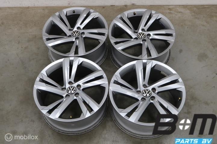ORIGINEEL! 19 inch Valencia velgen VW Tiguan 5NA 5NA601025AG, 19 inch, Gebruikt, Velg(en), Personenwagen