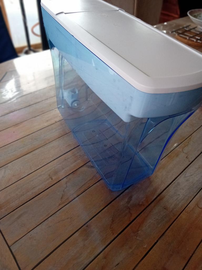 Poubelle à filtre à eau Zero Water, Enlèvement ou Envoi