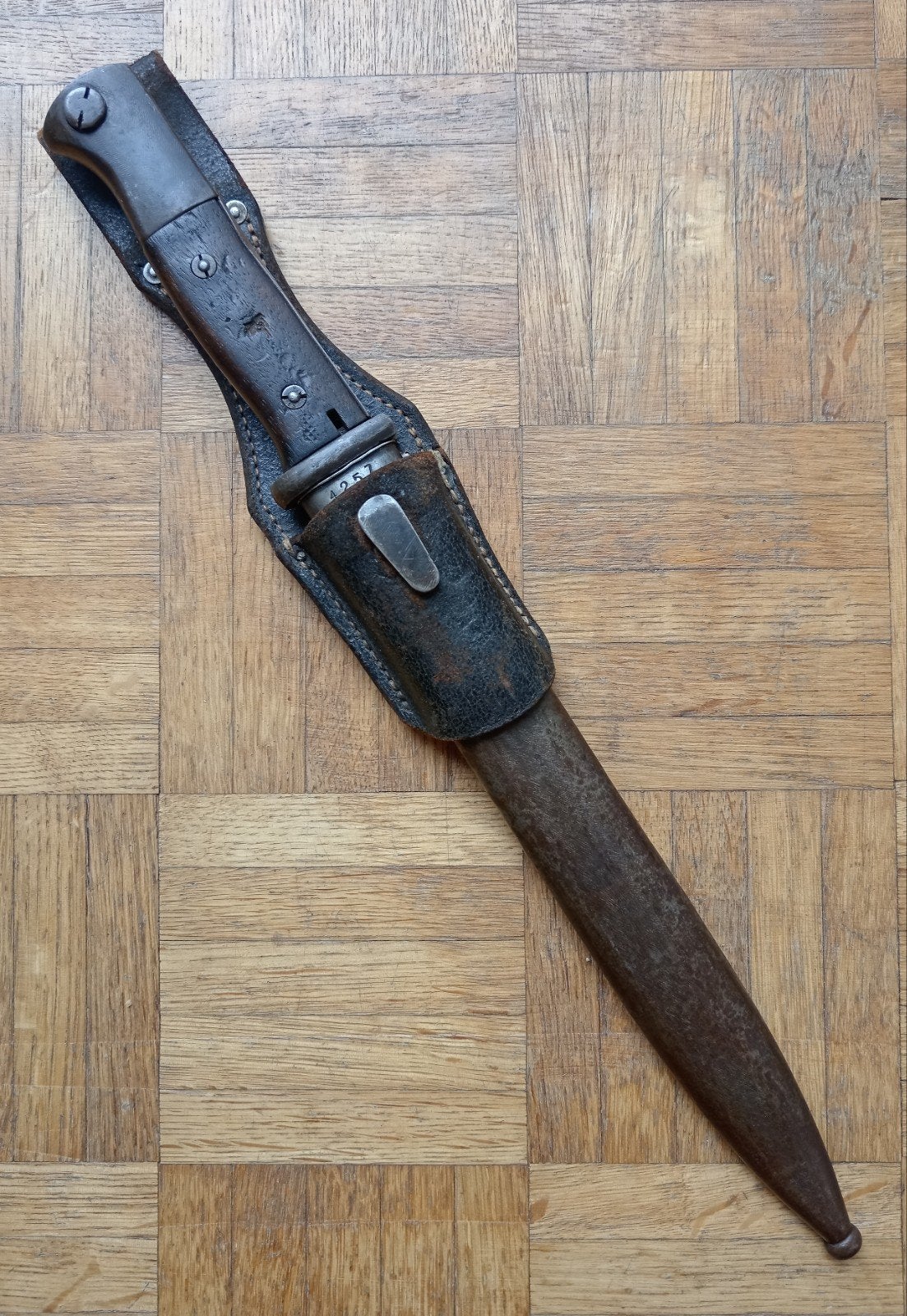 Numéro de baïonnette allemand K98 original égal à asw43 avec, Collections, Enlèvement ou Envoi, Armée de terre, Couteau ou Poignard