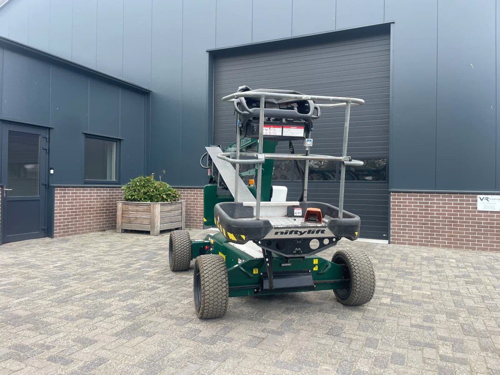 Niftylift HR12 LE elektrische knikarm hoogwerker (bj 2020), Zakelijke goederen