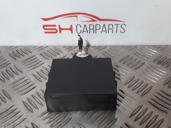 Module verrouillage central des portes d'un Peugeot 107, -, 3 mois de garantie, Utilisé, -