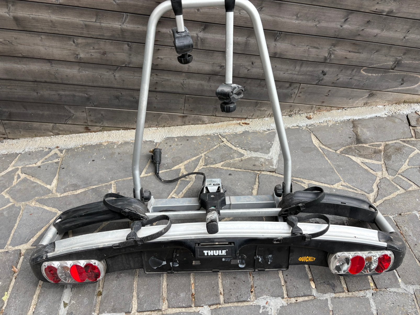 Thule fietsdrager, Ophalen, 2 fietsen, Zo goed als nieuw, Elektrische fiets