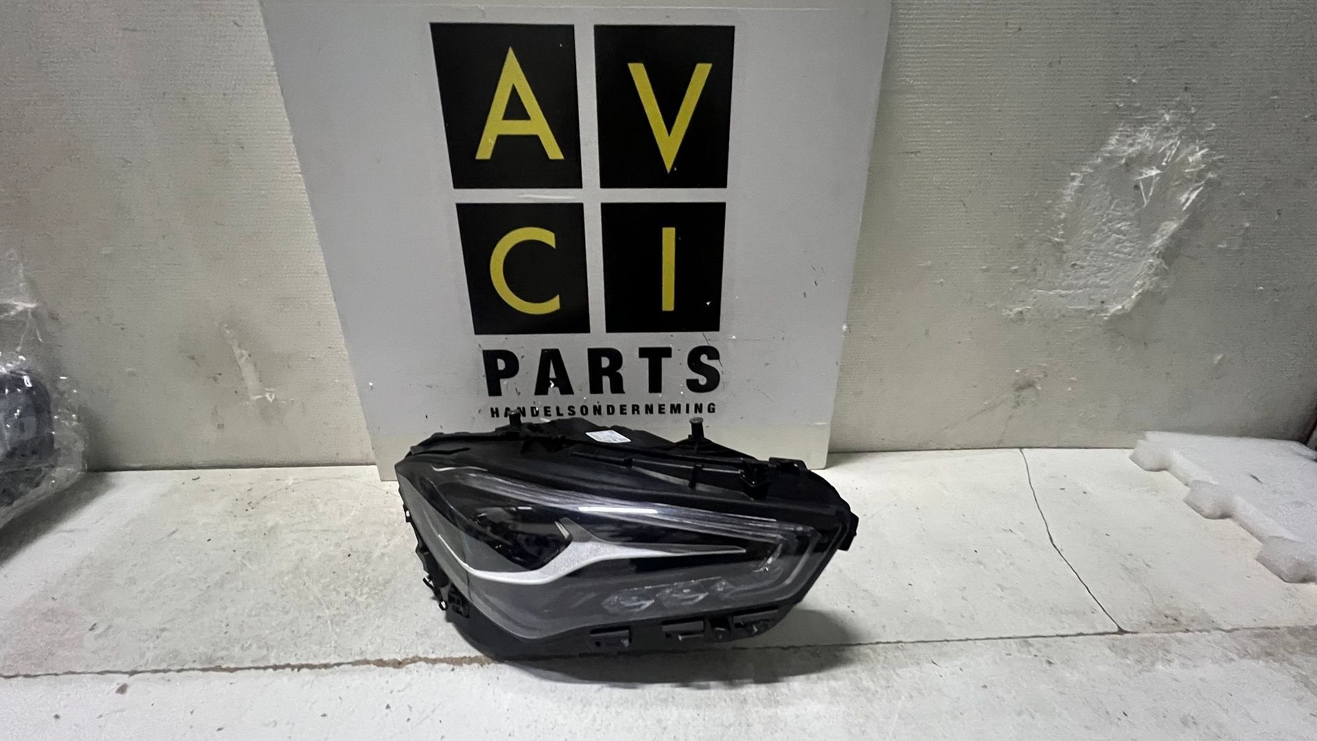 Koplamp CLA Klasse W118 Facelift Voll LED Rechts A1189068601, Utilisé, -, -, Enlèvement ou Envoi