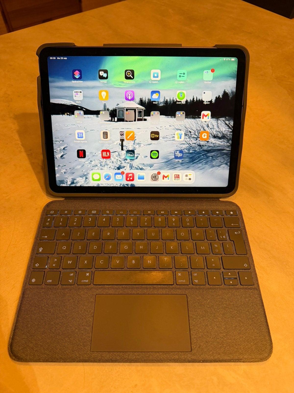 Apple iPad Air 5 2022 wifi en 5G, Informatique & Logiciels, Enlèvement, Comme neuf, Apple iPad, 64 GB