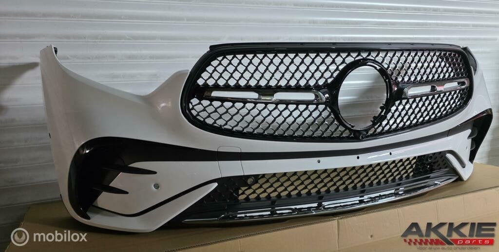 W254 X254 Mercedes GLC bumper voor AMG  ('22->) A2548851501, Utilisé, Avant, Enlèvement ou Envoi, Pare-chocs