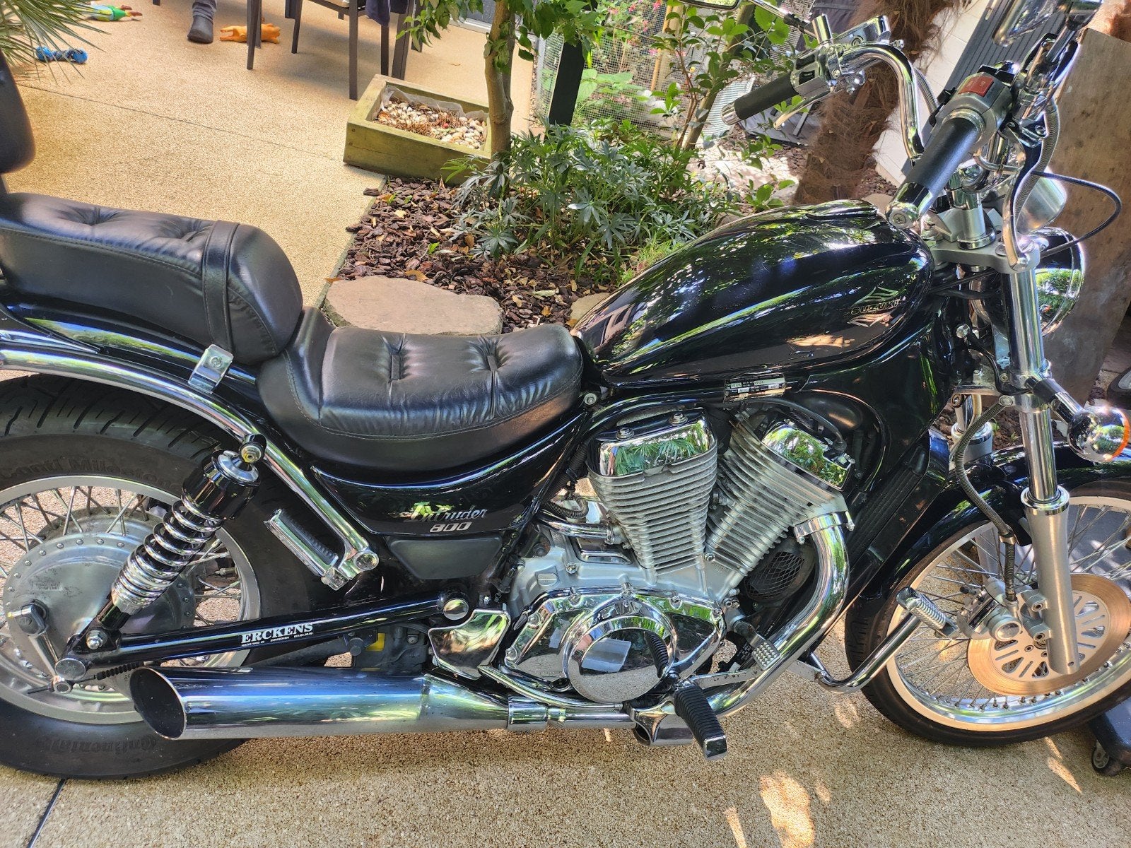 suzuki intruder 800, Ophalen of Verzenden
