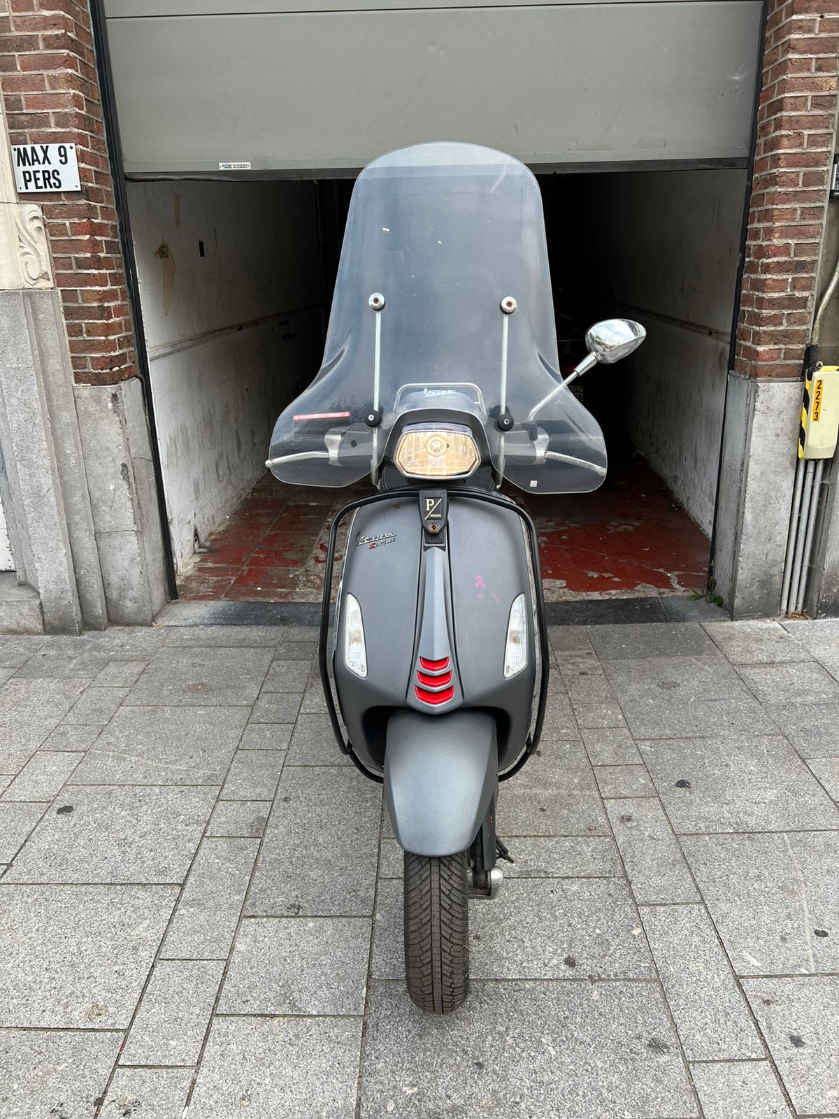 Vespa sprint A klasse, Ophalen, Zo goed als nieuw, Klasse A (25 km/u)
