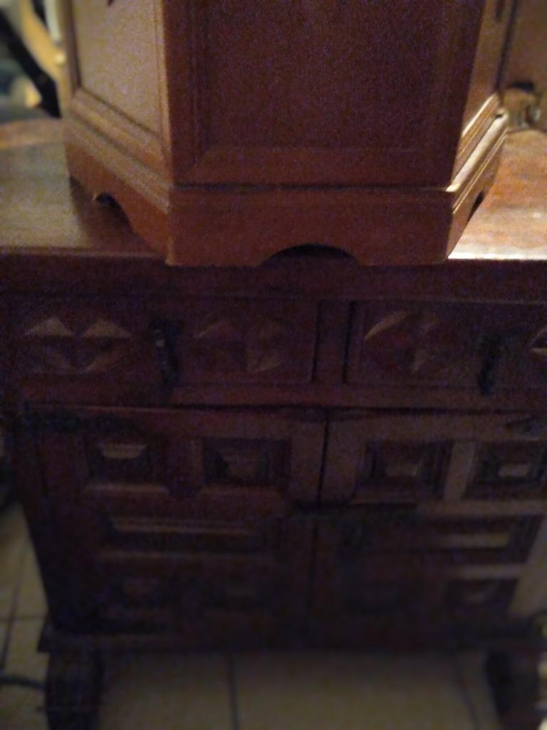 Meuble anciens, Enlèvement