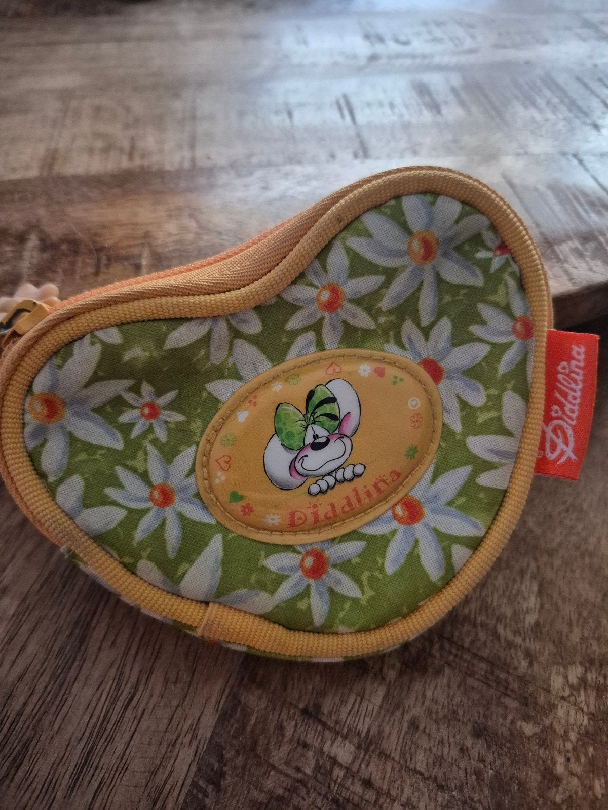 Diddlina kleine etui / portemonnee 13cm, Enlèvement ou Envoi, Neuf, Autres formes, Autres matériaux