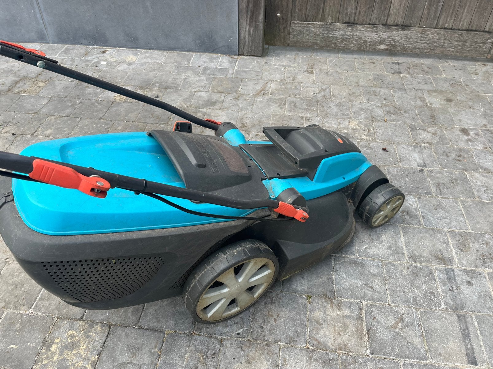 Gardena elektrische grasmaaier 42E, Tondeuse rotative, Fonction de mulching, 40 à 49 cm, Enlèvement